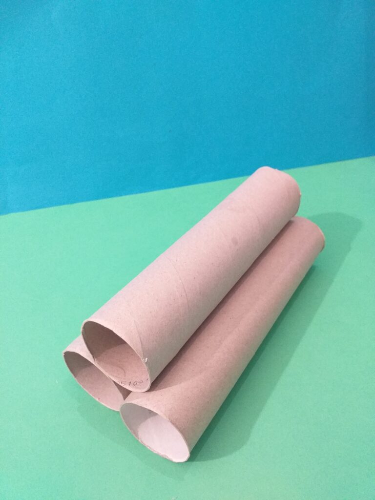 Start off with body, stick 3 large tubes.