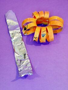 11) Wrap foil around the middle part of the pumpkin.