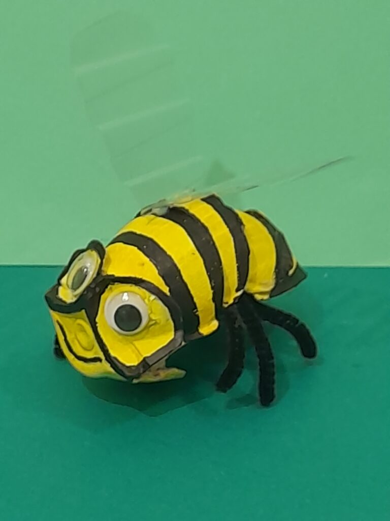 10) Here is a side view of the finished bee.