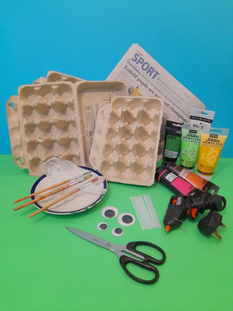 Resources for egg box dinosaur for kids.