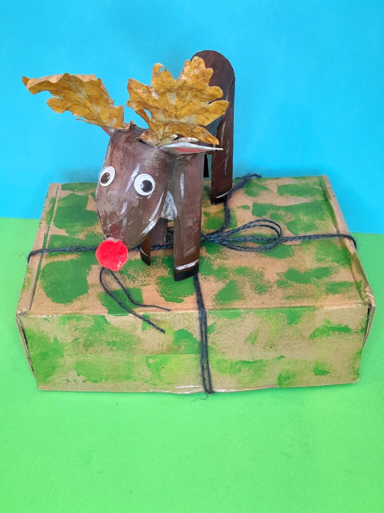 reindeer on box