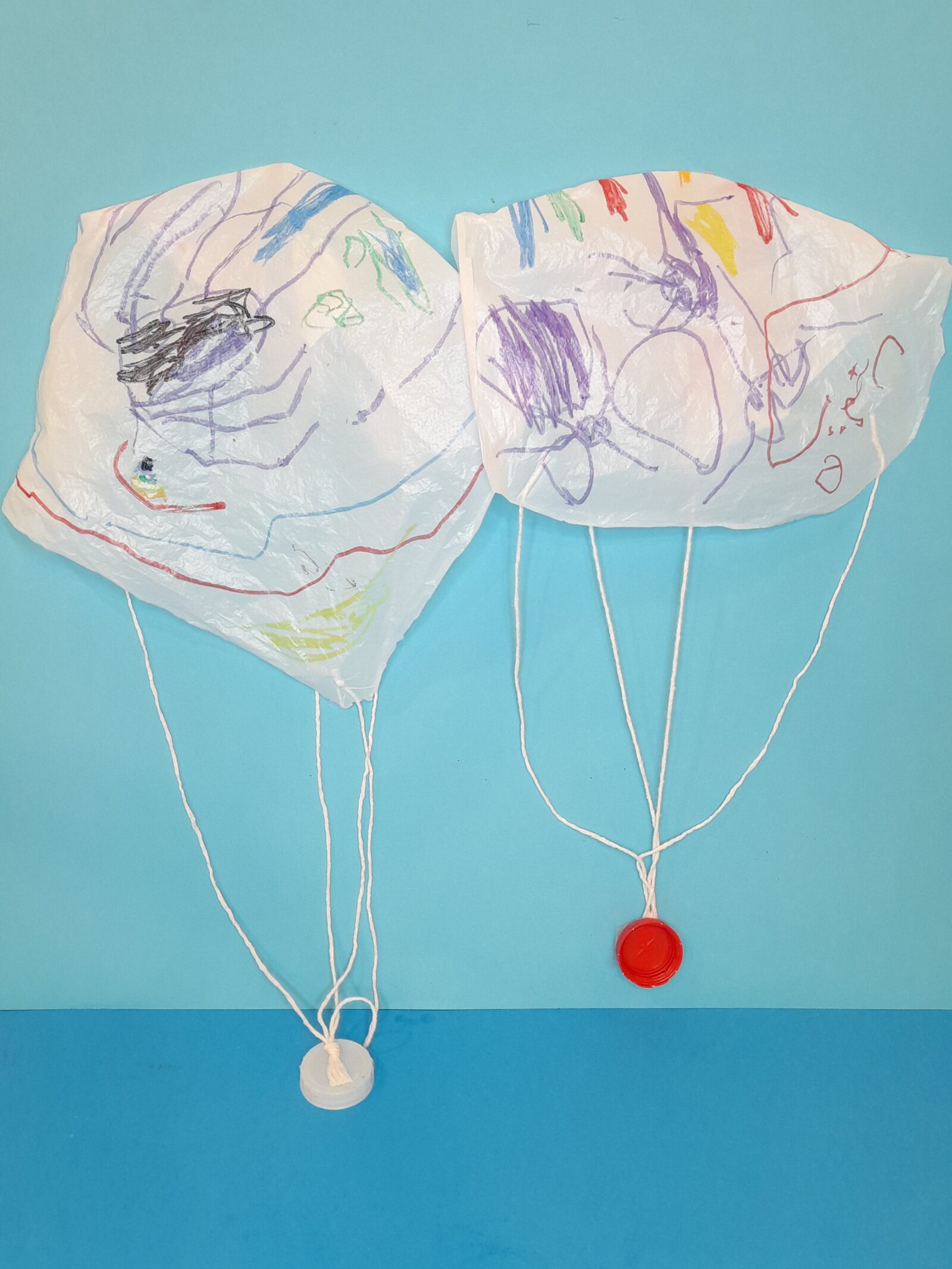 These are the 2 round and rectangular parachutes.